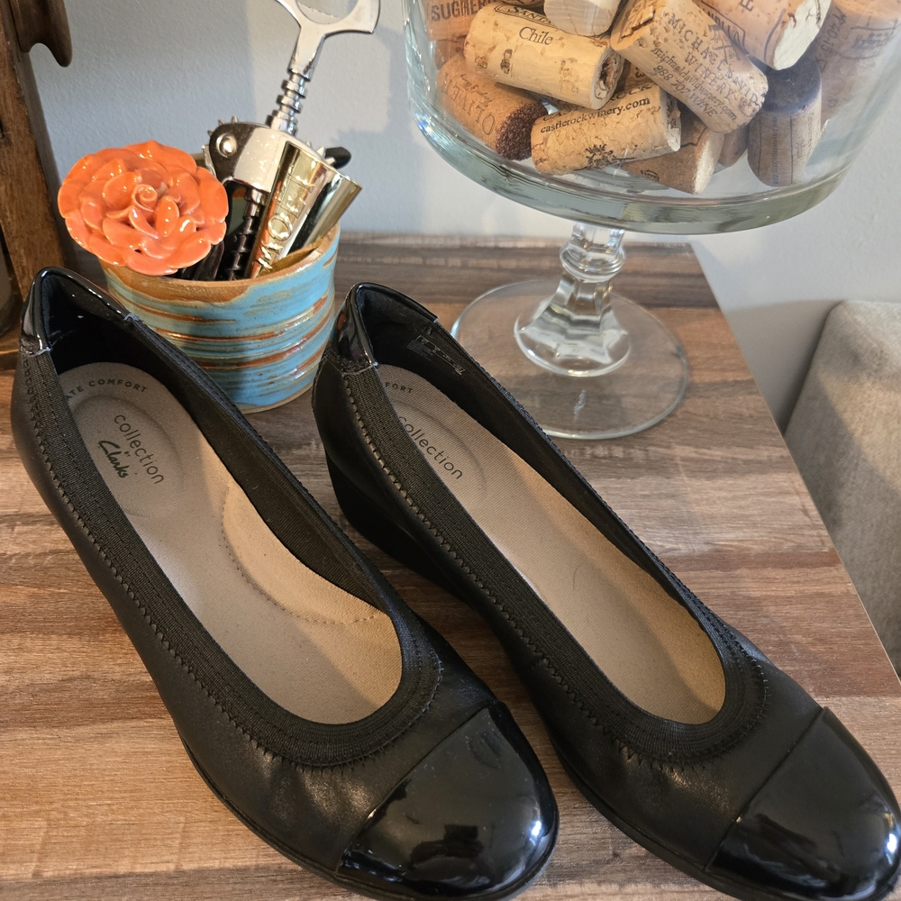Clarks Women's Black Flats